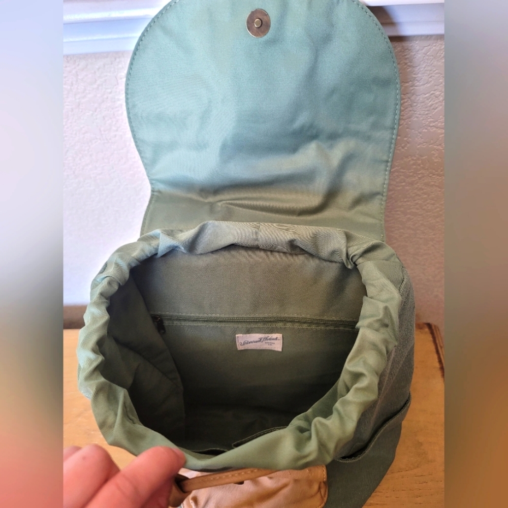 Like New Universal Thread Backpack - image 2
